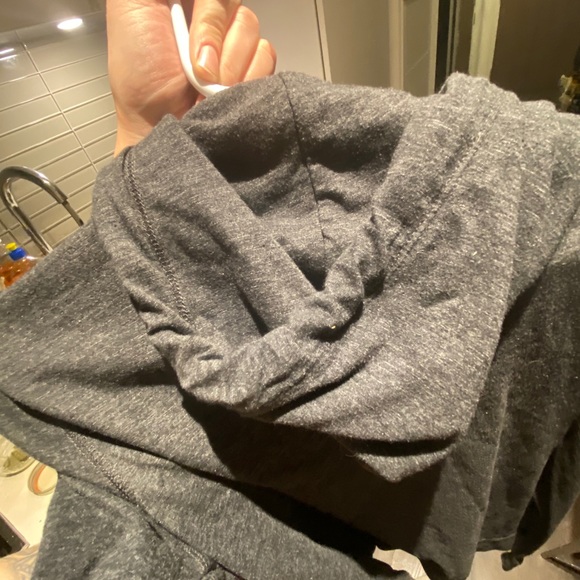 AMERICAN EAGLE CLASSIC FIT SMALL.HOODIE - BUNDLE - Picture 3 of 4